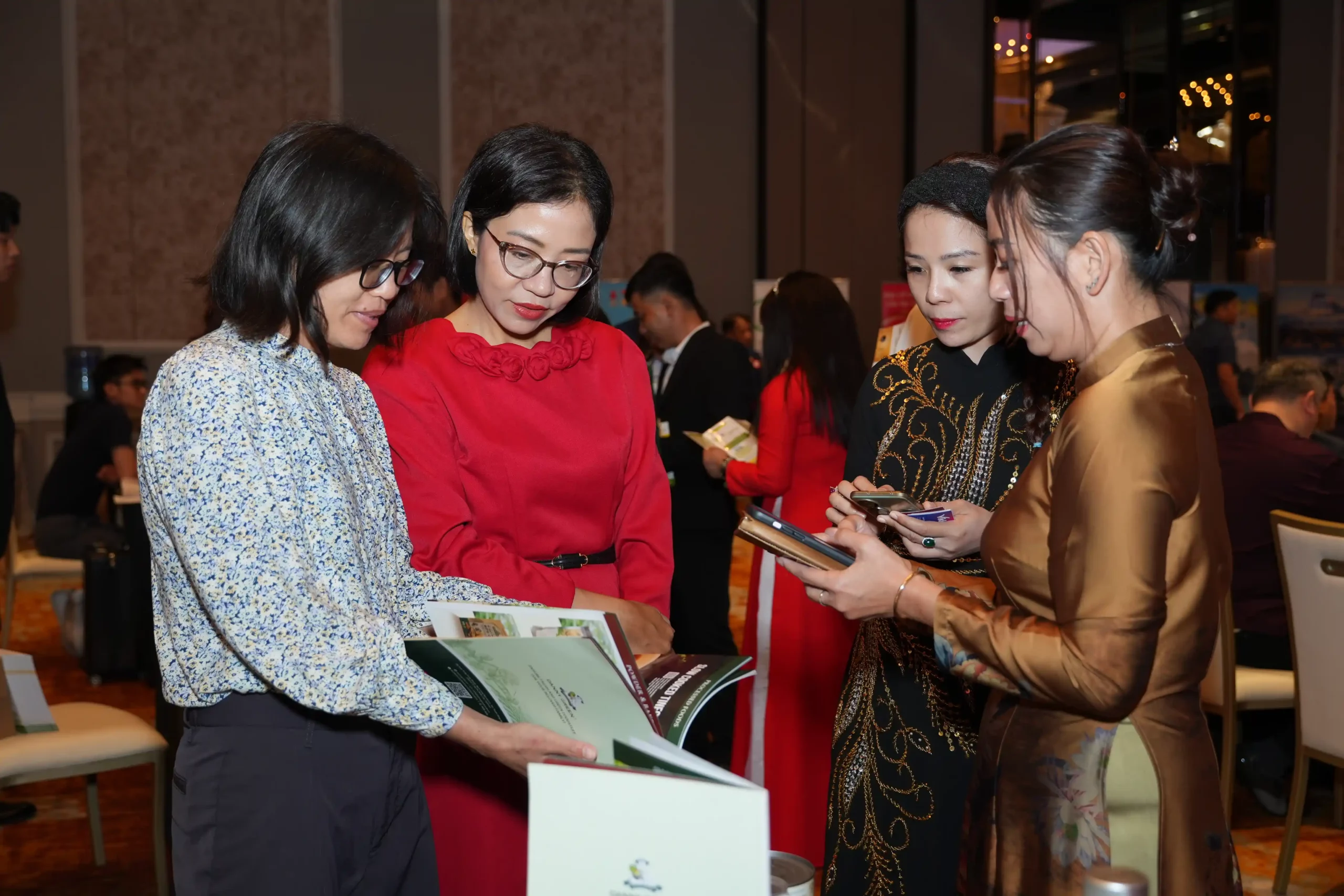 DANNYGREEN VINH DỰ NHẬN GIẢI THƯỞNG TOP 10 SẢN PHẨM DỊCH VỤ CHẤT LƯỢNG XANH ASEAN 2025